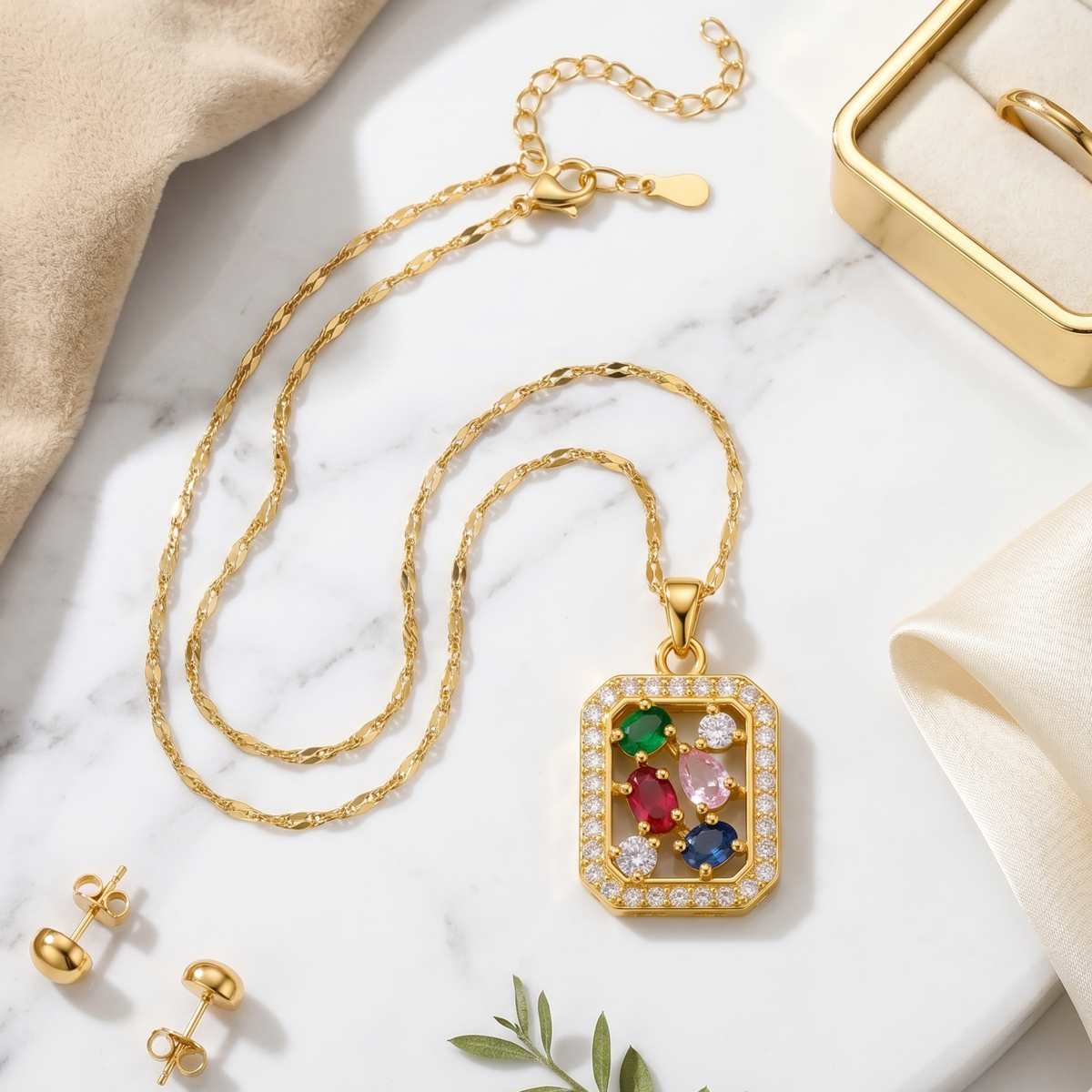 Gem Vault Necklace